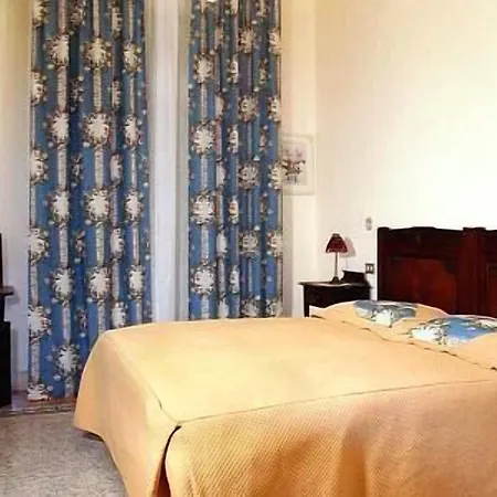 La Casa Di Zoe - Locazioni Turistiche 3* Palermo